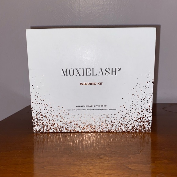 MoxieLash Wedding Kit - Magnetic Eyelash & Eyeliner Set - Picture 1 of 3
